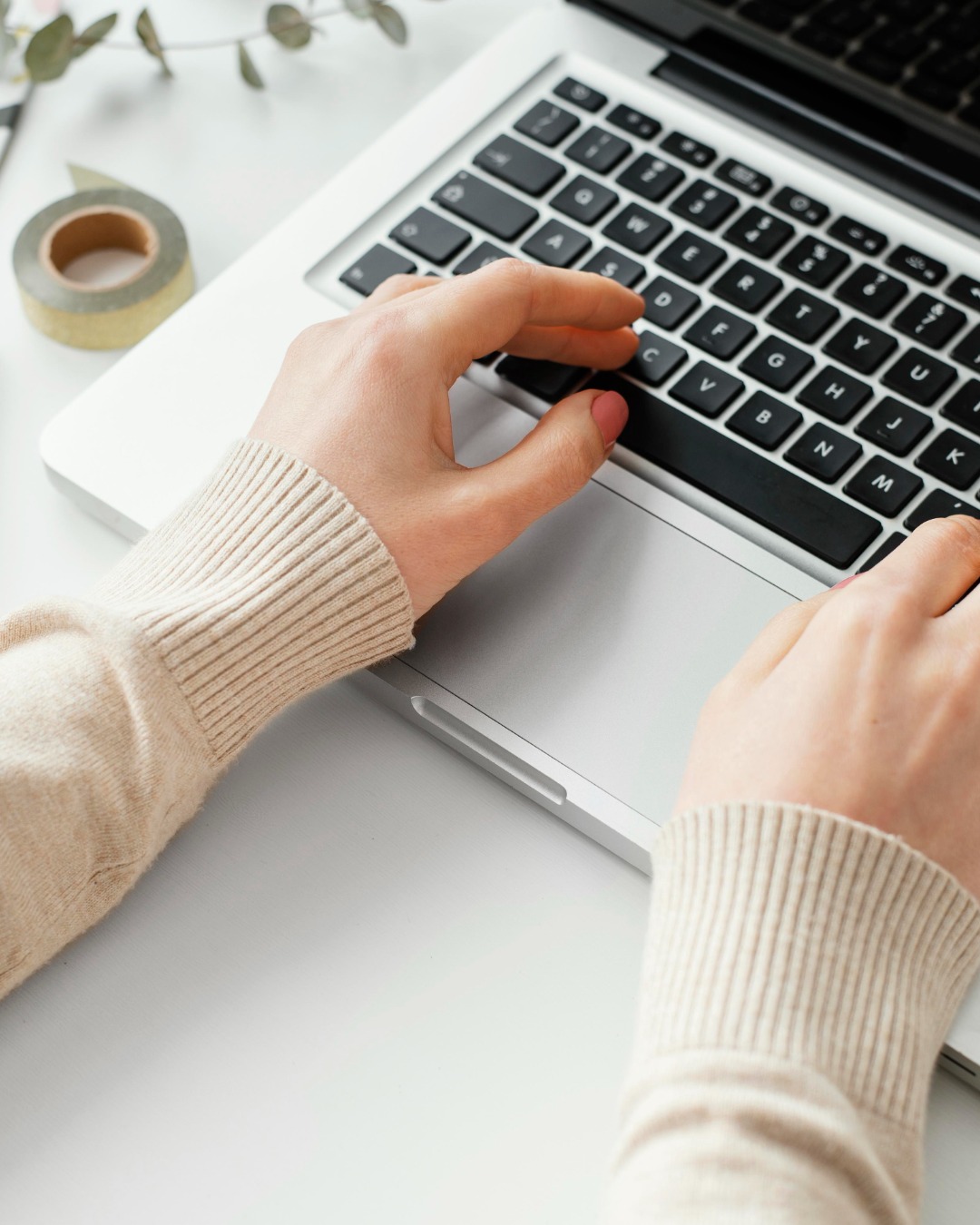 Napište nám zprávu